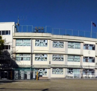 小学校　戸越小学校（小学校）まで743m
