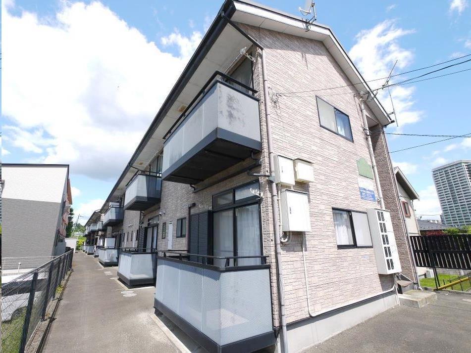 建物外観　「バーシティハウス花壇Ｂ棟」外観写真