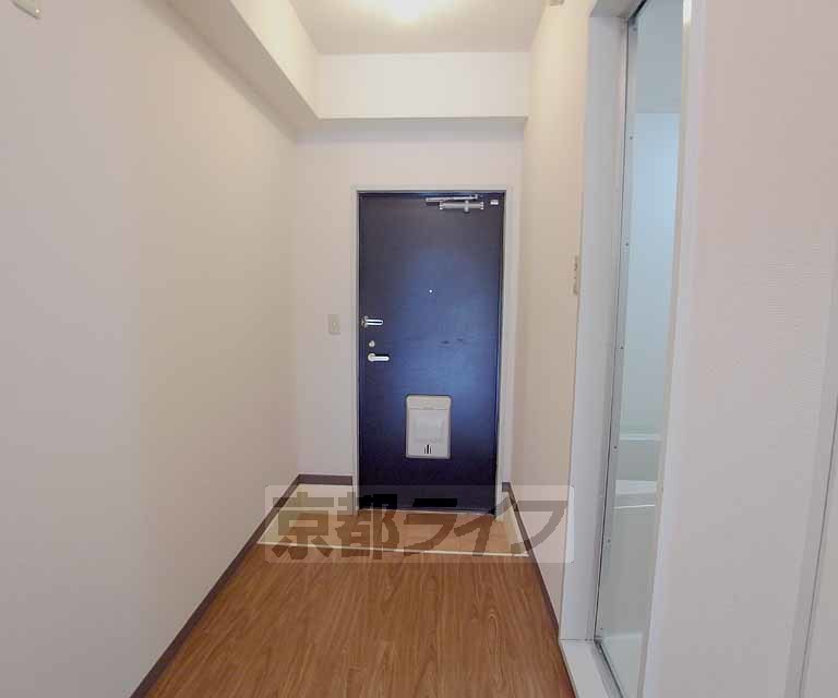 玄関　広くて廊下もしっかりある玄関です。