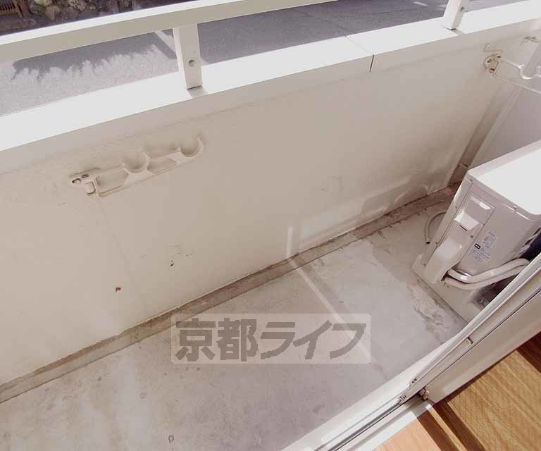 バルコニー　広めの南向き