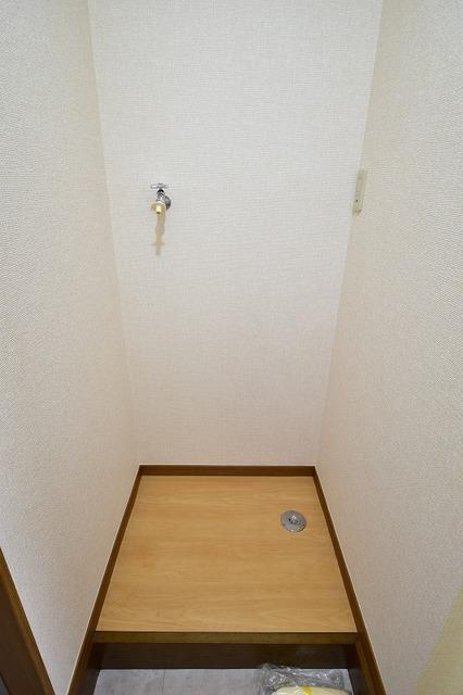 その他　室内洗濯機置き場♪　※他のお部屋の写真です。
