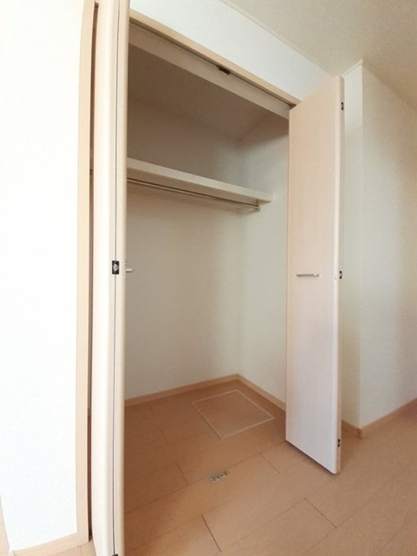 収納　図面と現状に相違がある場合には現状を優先
