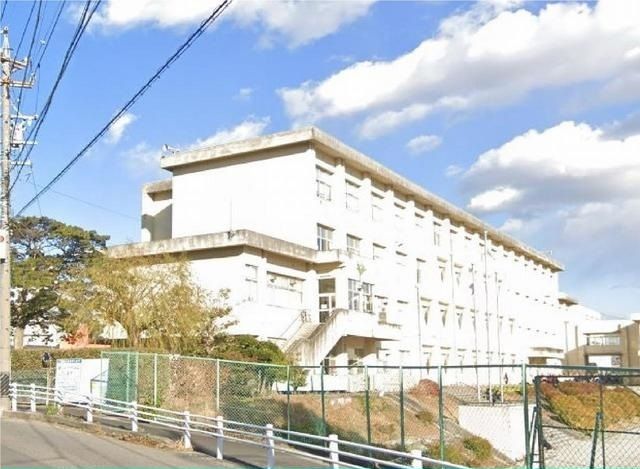 小学校　知立南小学校（小学校）まで800m