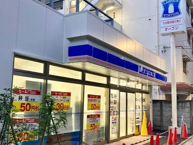コンビニ　ローソン台東三ノ輪一丁目店（コンビニ）まで91m
