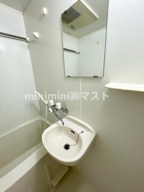 洗面設備　他号室参考写真