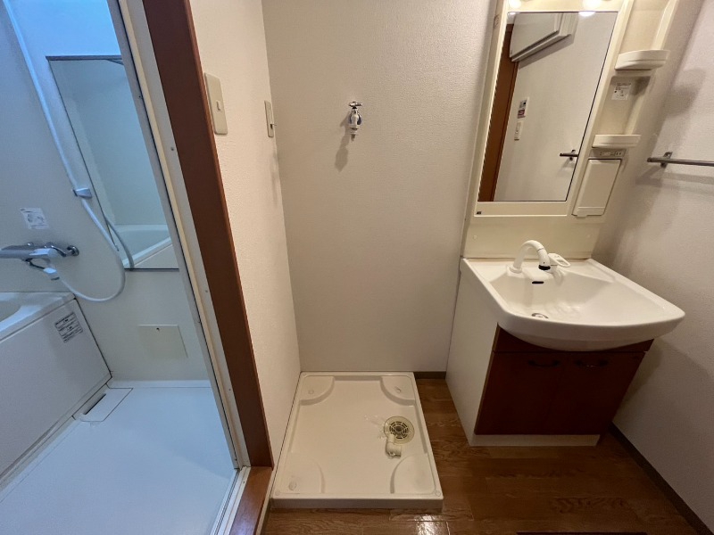 洗面設備　※同タイプ別号室のお写真です