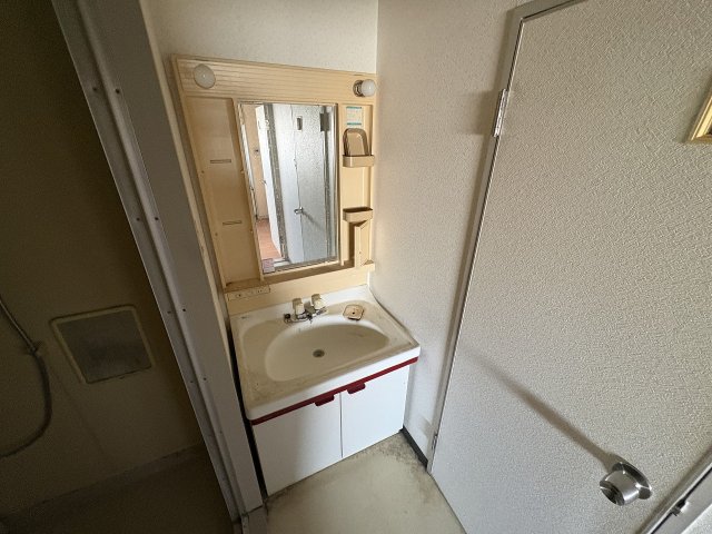 洗面設備　忙しい朝には欠かせない洗面所です