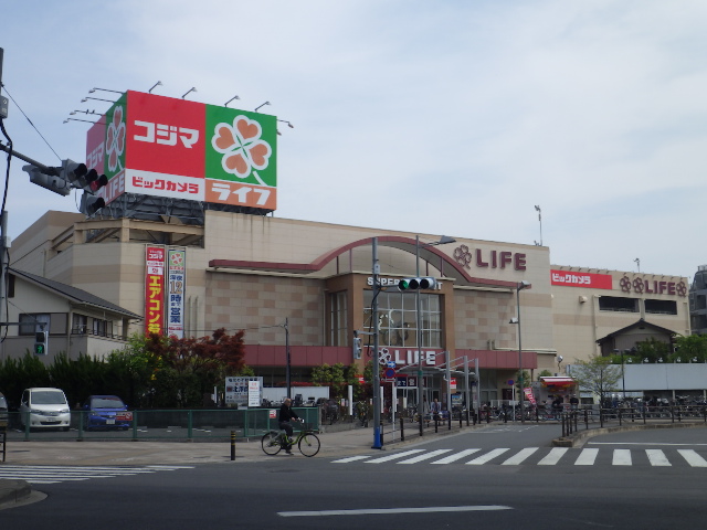 ホームセンター　コジマ×ビックカメラ江北駅前店（ホームセンター）まで354m