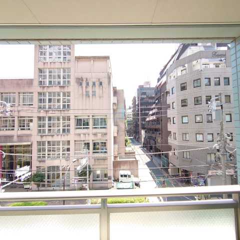 眺望　ルネ新宿御苑タワー