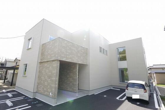 建物外観　建築中です