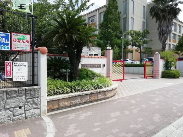 小学校　市立二見西小学校（小学校）まで1000m