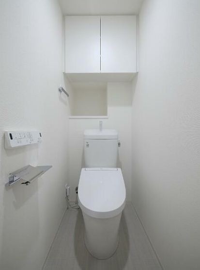 トイレ　※同仕様写真含む