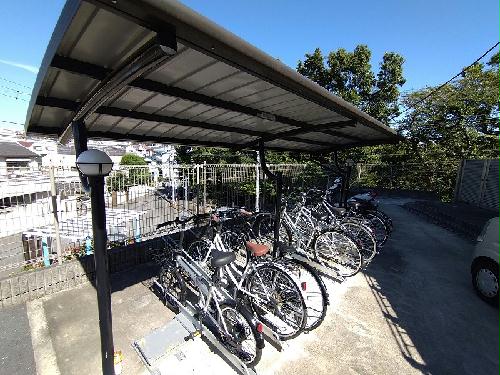 その他共有部分　駐輪場　原付＆自転車のみ駐輪可能