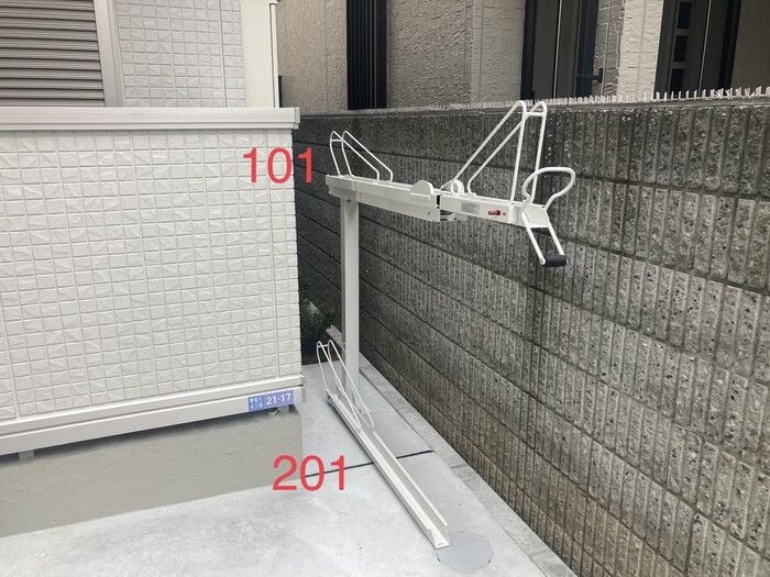 駐車場　駐輪場