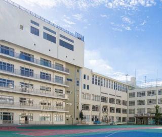小学校　中央区立久松小学校（小学校）まで475m