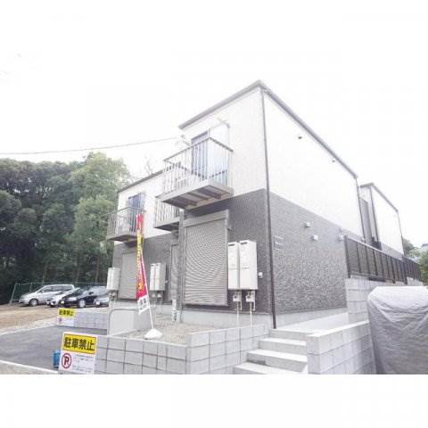 建物外観　グリーンヒルズの外観