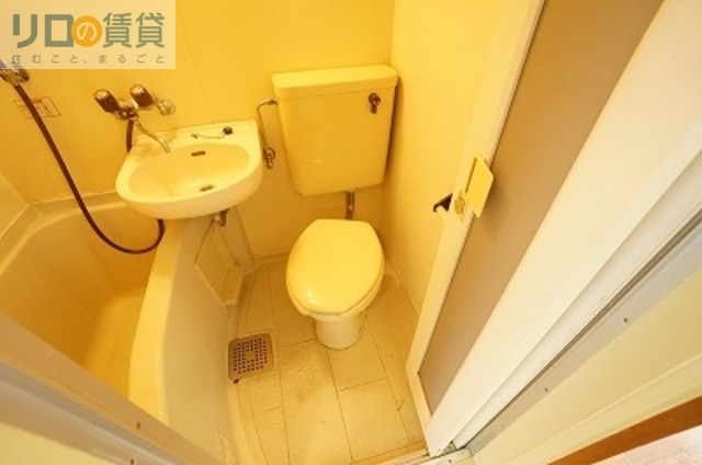 Bulk courtのトイレ写真