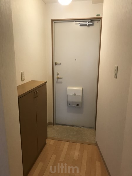 玄関　※別のお部屋のお写真です。御参考までに。