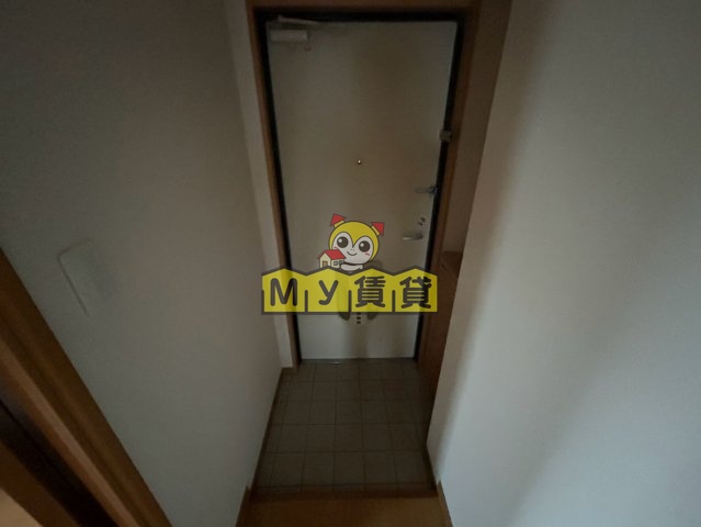 玄関　ウエストプレイストクヤマ