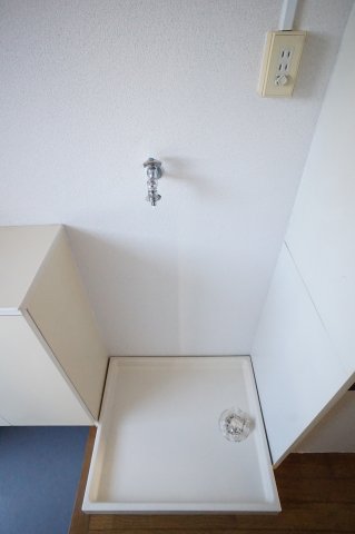 洗面設備　基本ですね室内洗濯機置き場