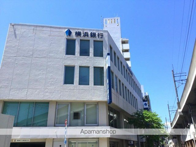 銀行　横浜銀行新城支店（銀行）まで1679m