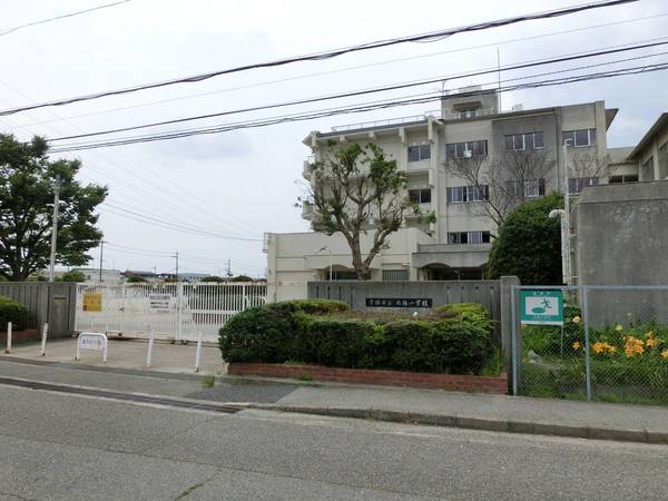 小学校　丸橋小学校（小学校）まで220m