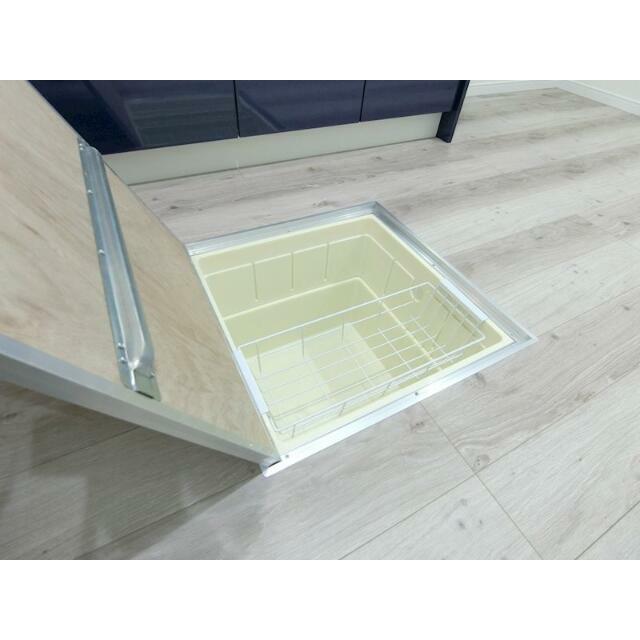 収納　床下収納有り