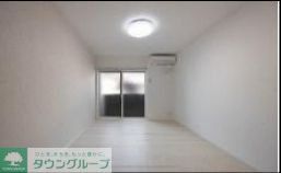 居室・リビング　※同施工同仕様※