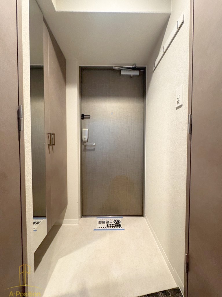 玄関　エスリードレジデンスザ・グラン大阪福島アクシス