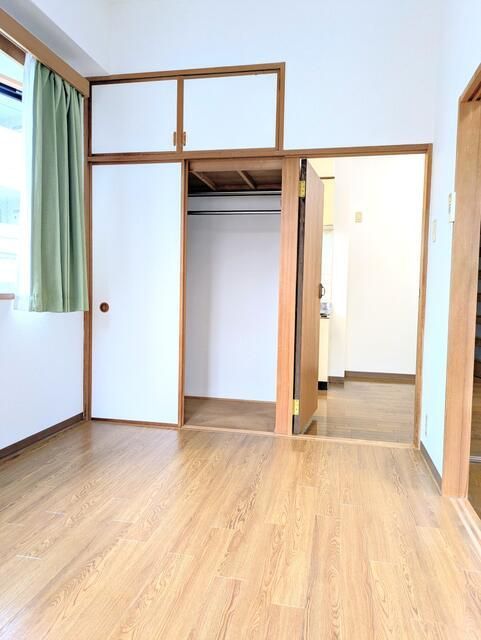収納　（別タイプ参考写真）アゼリア動坂 北区田端１