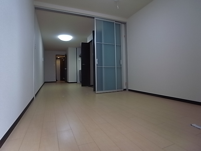 阪神本線 出屋敷駅 徒歩9分 3階建 築15年の居間写真