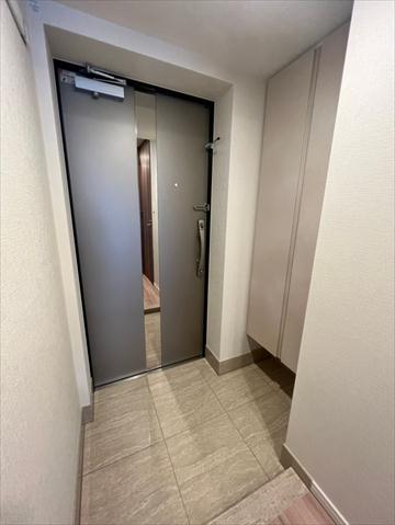 ベルファース神田神保町の玄関写真