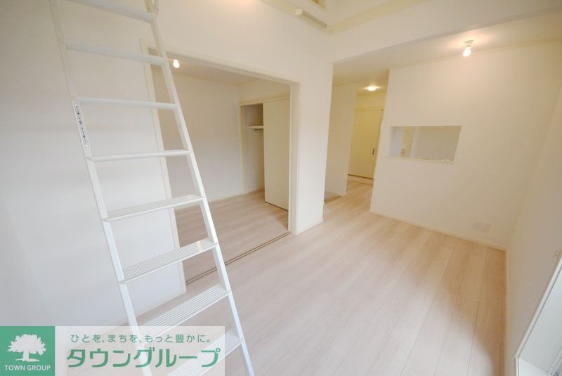 アルチェ砧の居間写真