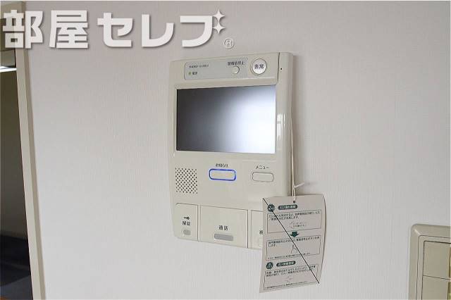 セキュリティ　モニター付きインターホン。