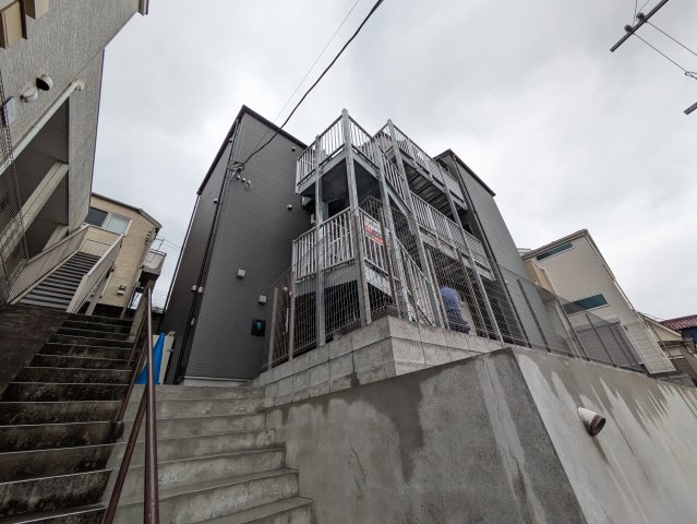 サクラヴィスタ大倉山の外観写真