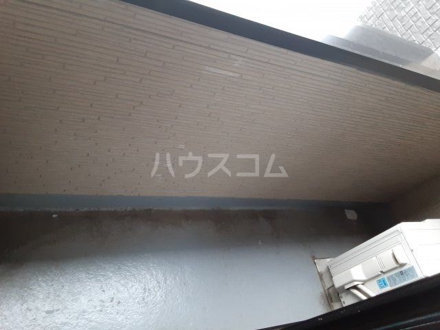 シャトルの内装写真