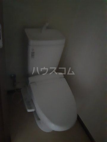 シャトルのトイレ写真