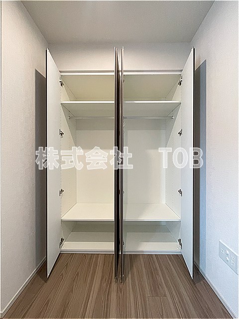 収納　洋室4帖(1)　収納