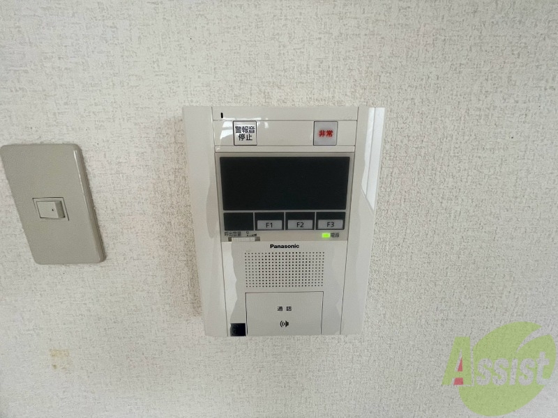 セキュリティ　室内から訪問者の顔を確認でき安心