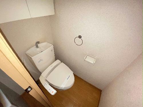 レオパレスサンハイのトイレ写真