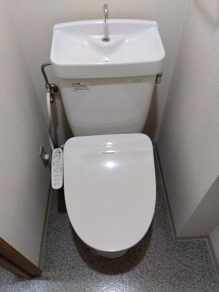 名鉄瀬戸線 東大手駅 徒歩5分 4階建 築47年の内装写真