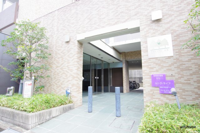 ドライバウム江坂の外観写真