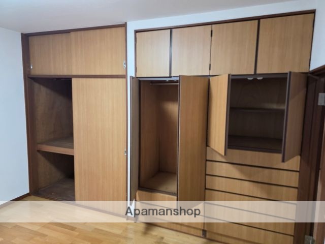 ＪＲ南武線 浜川崎駅 徒歩15分 2階建 築62年の内装写真