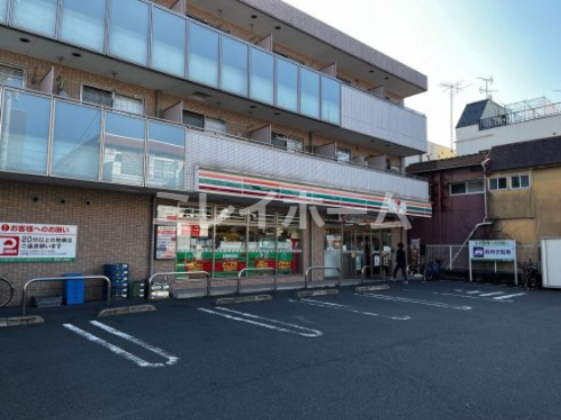 コンビニ　セブンイレブン 大田区西蒲田店（コンビニ）まで92m