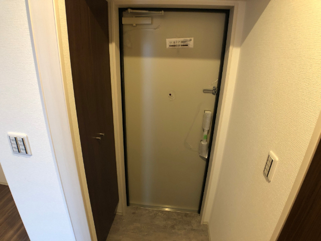 玄関　※同間取り別フロアのお写真です。