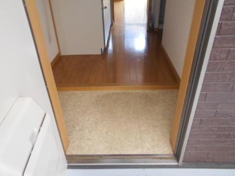 玄関　玄関（イメージ）