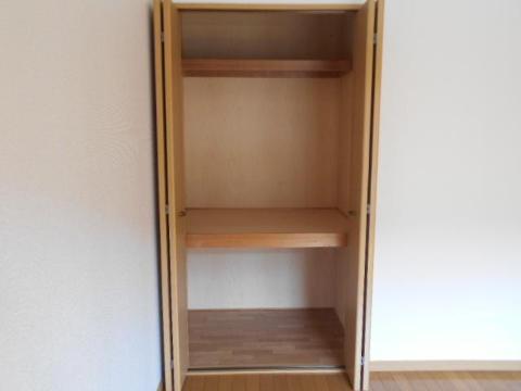 収納　収納（イメージ）