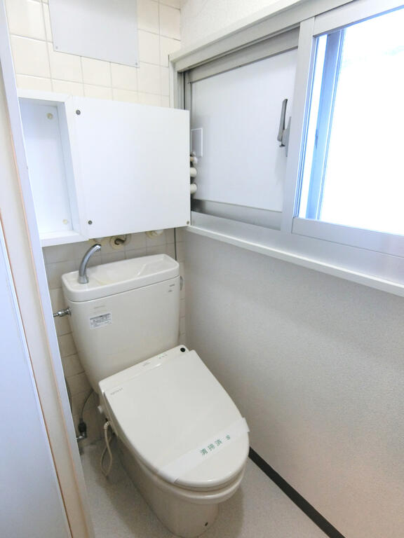 シャンボール高円寺のトイレ写真