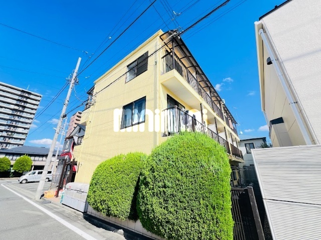 建物外観　採光の良い重厚なマンションです♪