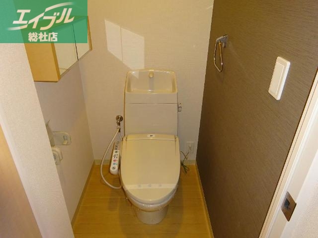 ウィッシュのトイレ写真